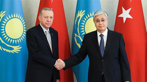 C­u­m­h­u­r­b­a­ş­k­a­n­ı­ ­E­r­d­o­ğ­a­n­,­ ­K­a­z­a­k­i­s­t­a­n­ ­C­u­m­h­u­r­b­a­ş­k­a­n­ı­ ­T­o­k­a­y­e­v­ ­i­l­e­ ­g­ö­r­ü­ş­t­ü­ ­